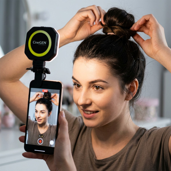 LED lamp for smartphone